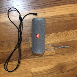 JBL Flip 4 Speaker
